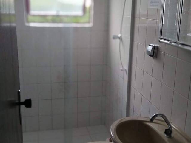 Apartamento para Venda em Caraguatatuba - 4