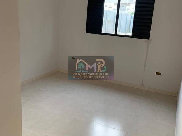 Casa para Venda em Caraguatatuba - 4