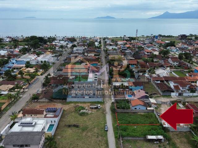 Terreno para Venda em Caraguatatuba - 5