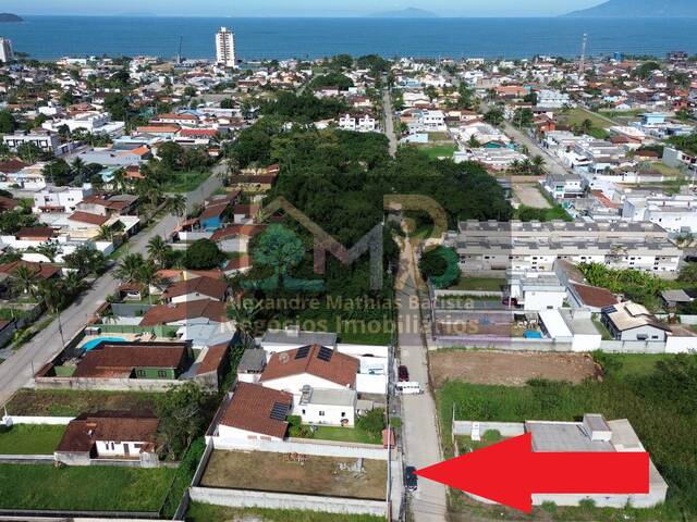 Terreno para Venda em Caraguatatuba - 3