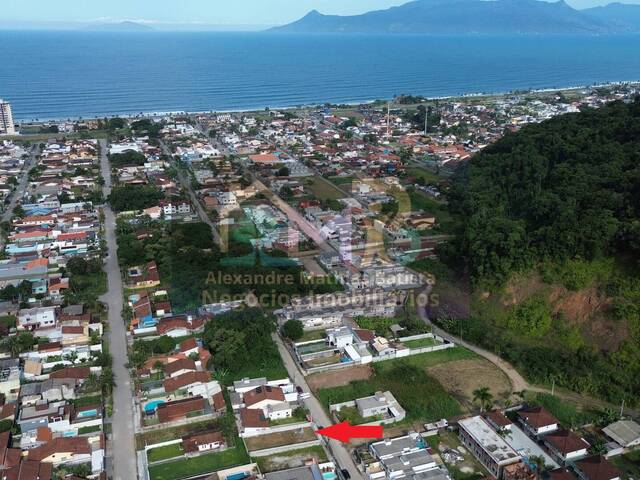 Terreno para Venda em Caraguatatuba - 5