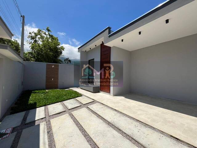 Casa para Venda em Caraguatatuba - 3