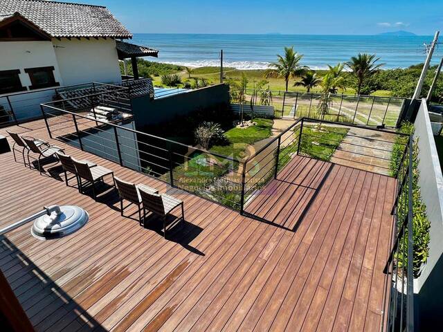 #106 - Casa para Venda em Caraguatatuba - SP