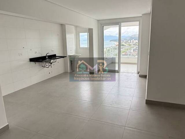 #110 - Apartamento para Venda em Caraguatatuba - SP