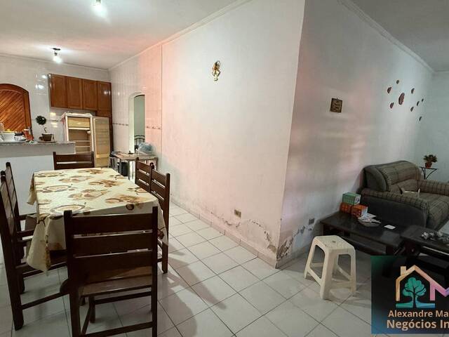 Casa para Venda em Caraguatatuba - 4