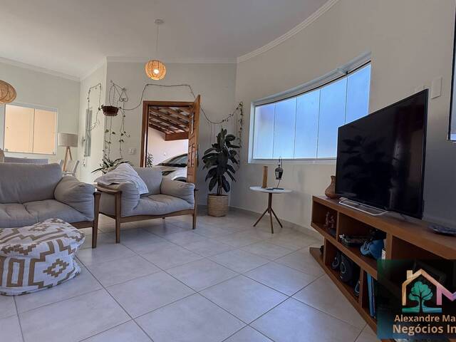 Casa para Venda em Caraguatatuba - 3