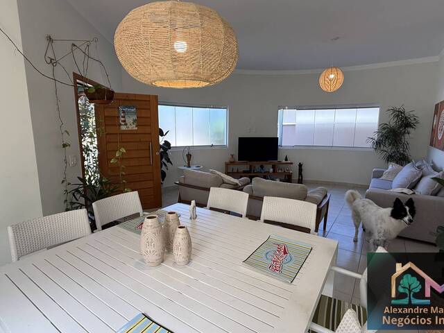 Casa para Venda em Caraguatatuba - 5